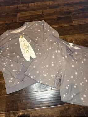 LC Lauren Conrad Intimates Pajama Set M 2pc Gray Polar Bear Oh What Fun